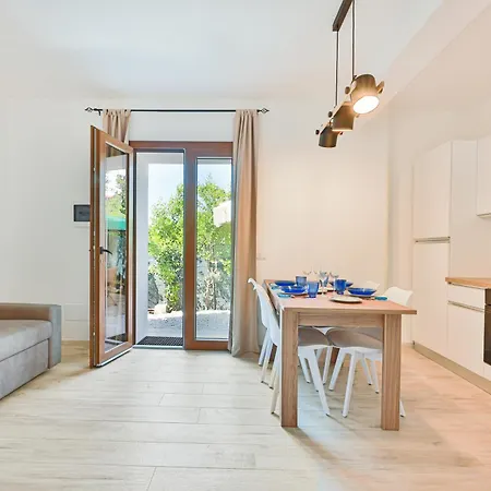 La Pinetina - Marina Di Campo *