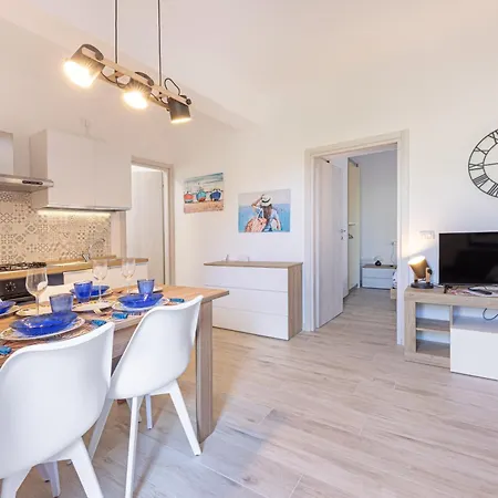 La Pinetina - Marina Di Campo *