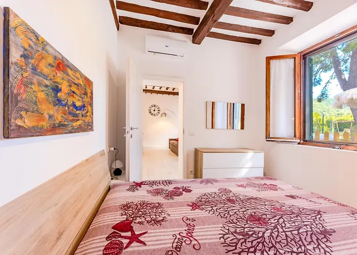 La Pinetina - Marina Di Campo * Casa Alzi